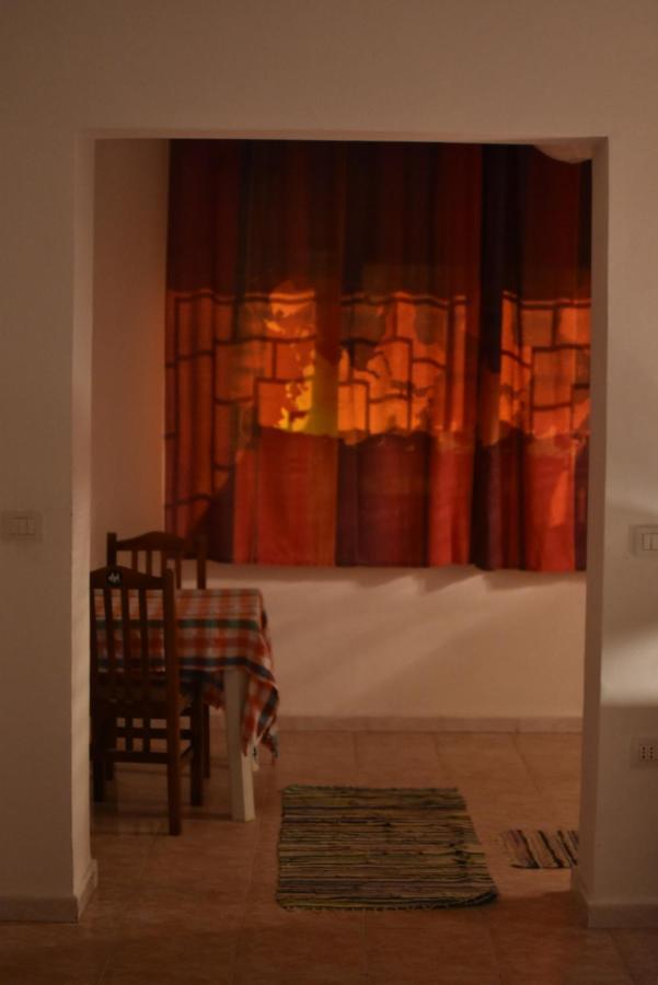 Private Apartment At Guest House Hektor & Aferdita Vlorë Extérieur photo